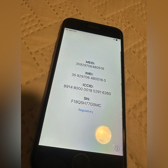 Apple Silver iPhone 6 Sleek Design Advanced Features - Picture 6 of 10